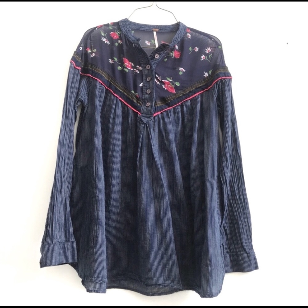 Free People Hearts and Colors Top Size XS